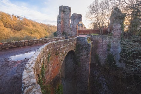 Photo of The historic medieval ruins of Rosslyn Castle in the Midlothian village of Roslin, outside of Edinburgh, Scotland.