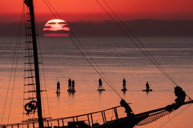 Sonnenaufgangs-SUP in Protaras, Green Bay