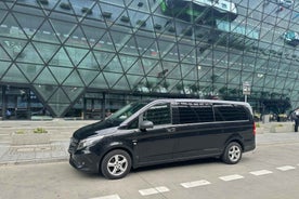 Krakow: Private Transfer to or from Krakow Airport