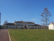 Car rental in Châtenoy-le-Royal, France