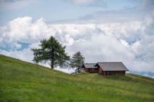 Cottages in Italy