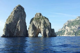 Excursion en bateau privé à Capri au départ de Positano, Praiano ou Amalfi