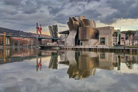 Einkatúrskoðunarferð um Guggenheim safnið í Bilbao með opinberum leiðsögumanni