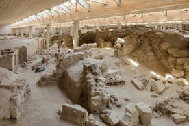 Oia Megalochori and Akrotiri Private Tour