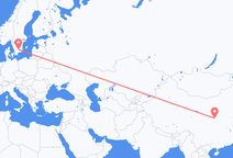 中国の西安からから、スウェーデンのベクショーまでのフライト