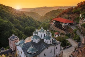 Viagem de um dia ao Mosteiro Osogovski e Kokino saindo de Skopje