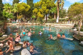 Excursão guiada de dia inteiro a Pamukkale e Hierápolis saindo de Kemer