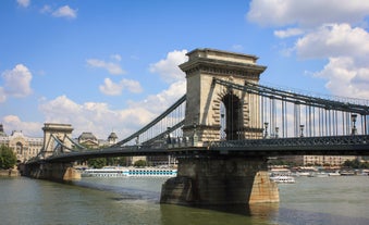 Széchenyi Chain Bridge