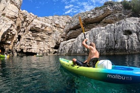 Pula: Sea Cave Kayak Tour with Snorkeling and Swimming