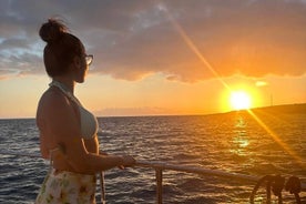 Excursão de catamarã ao pôr do sol em Tenerife com traslado - Alimentação e bebidas incluídas.