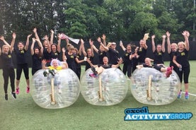 布里斯托尔的Bubble Football / Zorbing Football