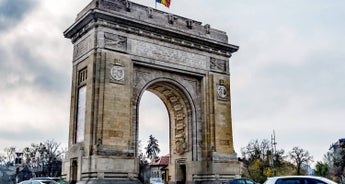 Private Bucharest City Break: Discover Romania's capital and Transylvania's Castles on a 3-Day PrivateTour