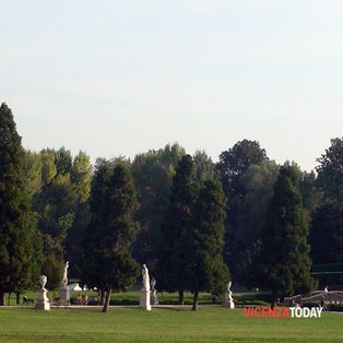 photo of view of Parco Querini, Vicenza, Italy.