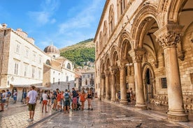 Tour di gruppo Passeggiata serale nel centro storico