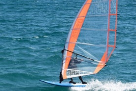 Sesión de siguiente nivel de windsurf dinámico