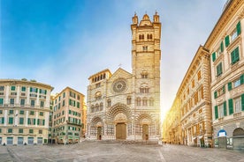 Discover Genoa, old town walking tour