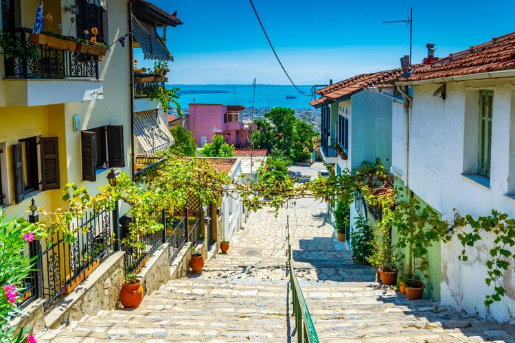 Photo of a narrow street in the old town of Thessaloniki, Greece.