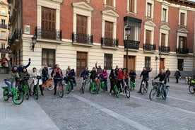 Recorrido turístico divertido en Madrid en bicicleta de 3 horas: Love Madrid