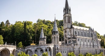 Pilgrimage to Fatima & Lourdes with Barcelona  (Fatima to Barcelona) (2024)