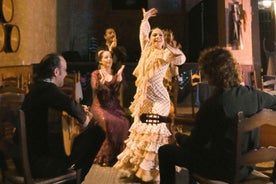 Jerez: Flamenco sýning og Menú á Tablao Puro Arte 2025