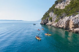 Excursion d'une demi-journée en kayak en petit groupe à Makarska