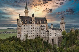 Neuschwanstein e mais carros premium de passeio de dia inteiro