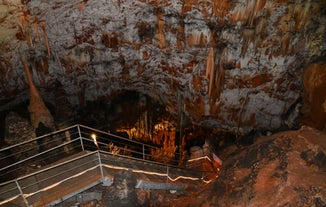 Oylat Cave