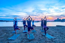 Yoga sur la plage San Antonio Ibiza