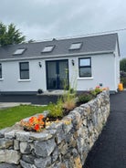 Tigh Noor - Escape to Kinvara by the sea