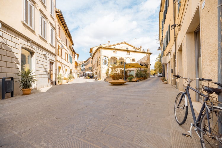 photo of a street at Grosseto, Italy.