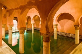 Granada: Hammam Al Ándalus with Massage