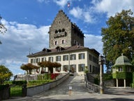 Uster station wagon rental