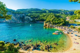 Tour privado de las playas de Corfú Paleokastritsa y Glyfada