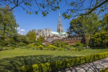 Hotels & places to stay in Chichester, England