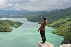 From Tirana: Bovilla Lake Hiking Tour & Professional Photos