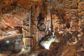 Saeva dupka og Ledenika Caves Day-Tour fra Sofia