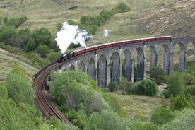 Il magico tour delle Highland include il viaggio in treno a vapore Jacobite