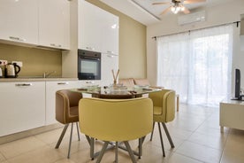 Vela Blu Apartments - Rose Court