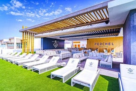 Heldagsbillet på Perchel Beach Club med frokost