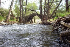 Platy Valley Walk (dicht bij de middeleeuwse brug Omodos en Kelephos)