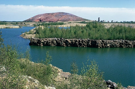 photo of Kvarntorpshögen in Kvarntorp, Sweden.