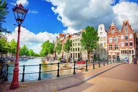 Amsterdam Highlights Self guided scavenger hunt and Walking Tour