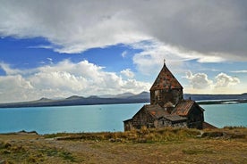 Tour privado a Tsaghkadzor (Kecharis), Lago Sevan (Sevanavank)