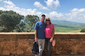 Tour de día completo por la Toscana Pienza y Montepulciano con almuerzo