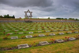 Excursion privée d'une demi-journée de Prague au camp de concentration de Terezín