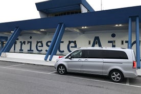 Privater Transfer von Triest zum Flughafen Venedig/Venedig-Stadt