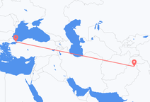 Flug frá Islamabad til Istanbúl