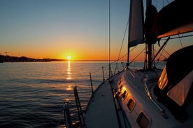 Expérience en voilier au coucher du soleil sur le Douro à Porto