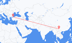 Flug frá Kunming til Istanbúl