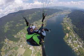 Kärnten/Ossiachersee: Paragliding - Thermikflug